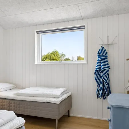 Casa de Férias Lonneke - 450m From The Sea By Interhome *